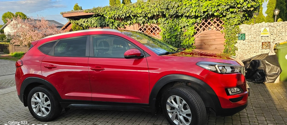 Hyundai Tucson cena 91000 przebieg: 63000, rok produkcji 2019 z Jedlicze małe 37